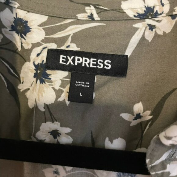 Long-Sleeve Floral Button Down - Picture 2 of 2